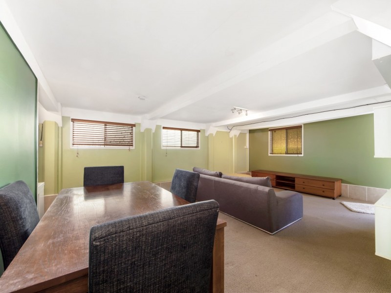 21 Weldon Street, North Ipswich QLD 4305