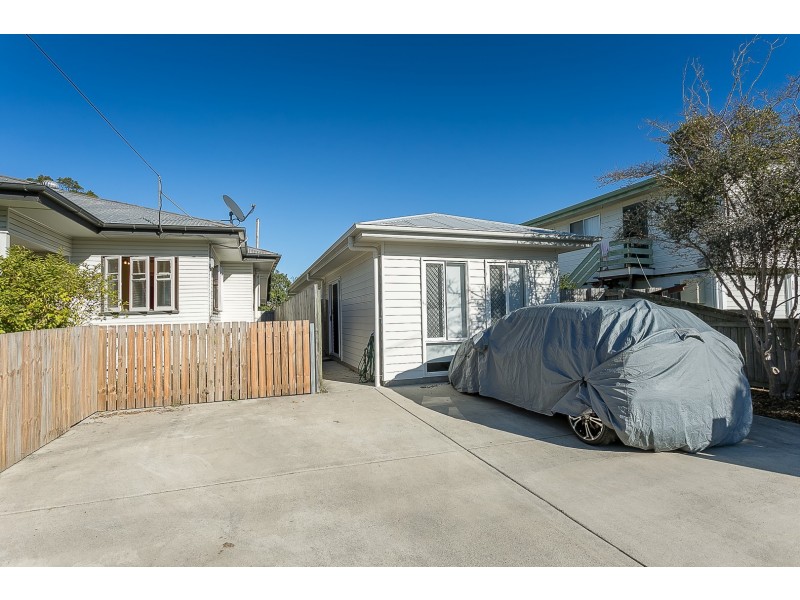25 Chubb Street, One Mile QLD 4305
