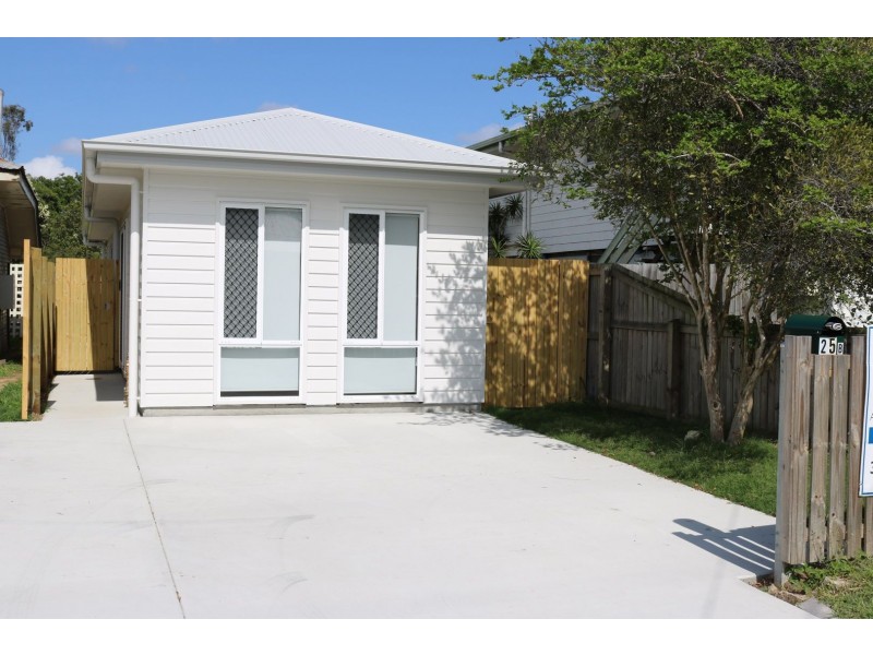 25 Chubb Street, One Mile QLD 4305