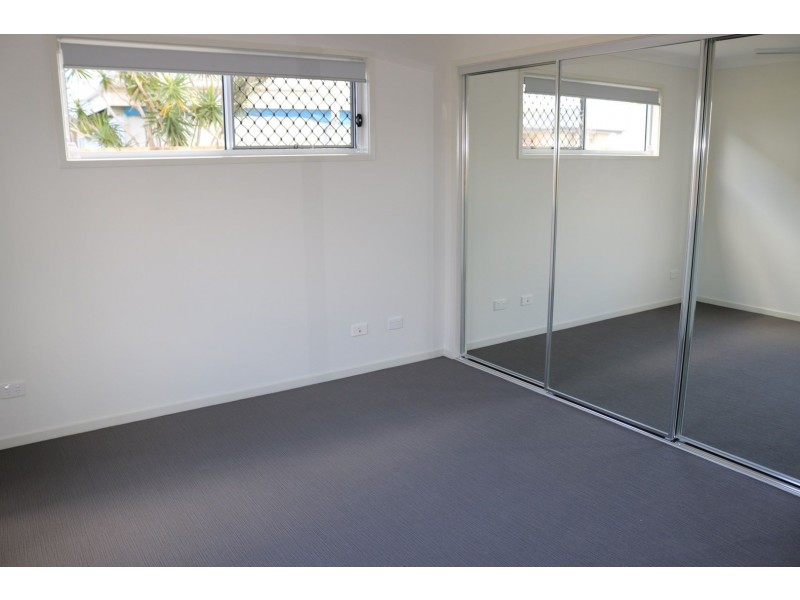 25 Chubb Street, One Mile QLD 4305