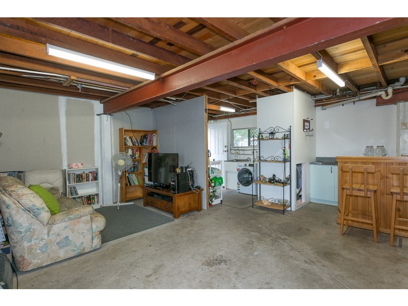 23 Braeridge Drive, Bundamba QLD 4304