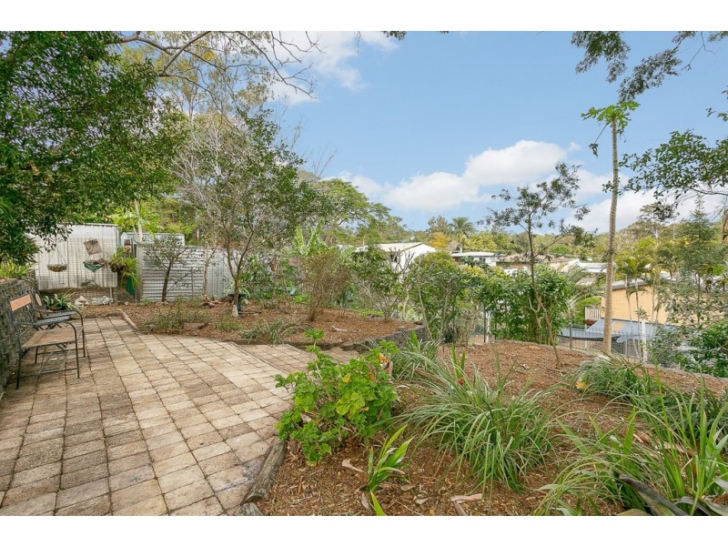 23 Braeridge Drive, Bundamba QLD 4304