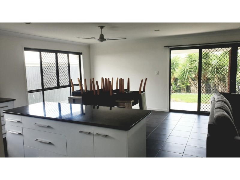 14 Spey Street, Deebing Heights QLD 4306