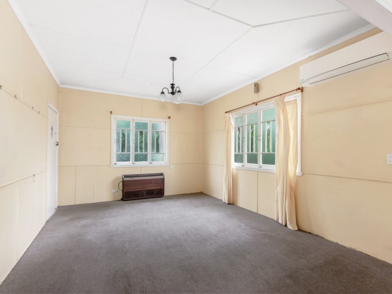 44 Bourke Street, Brassall QLD 4305