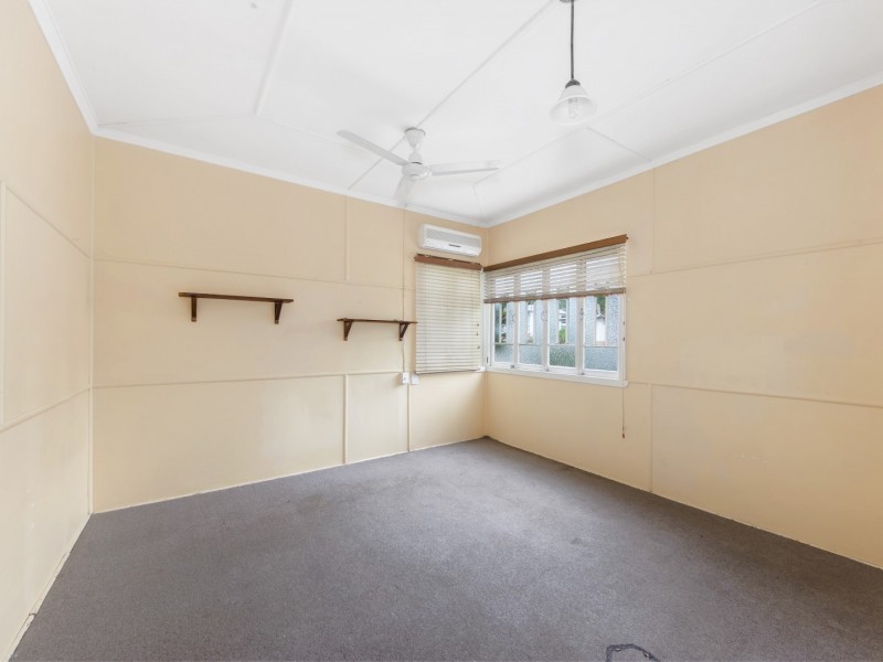44 Bourke Street, Brassall QLD 4305
