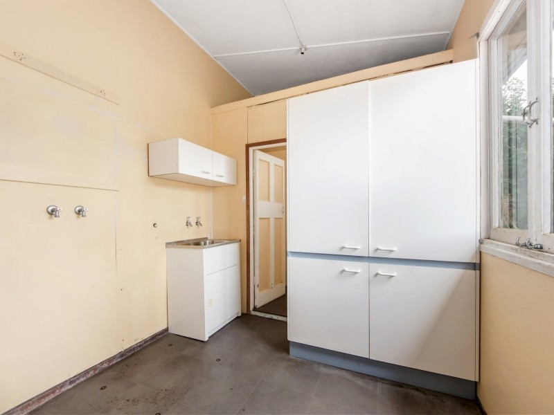 44 Bourke Street, Brassall QLD 4305