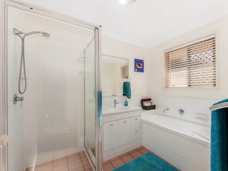 184 Winland Drive, Deebing Heights QLD 4306