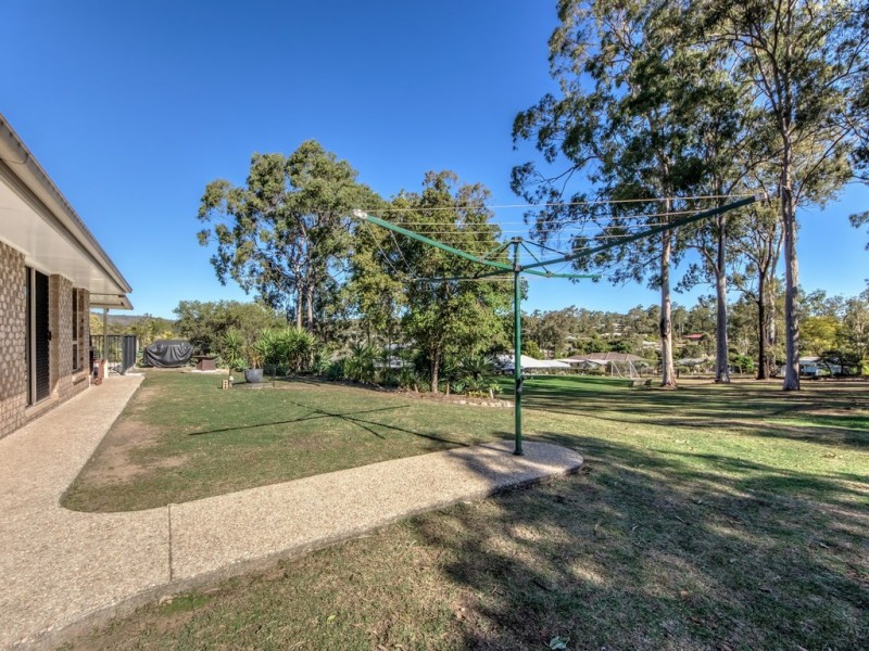 184 Winland Drive, Deebing Heights QLD 4306