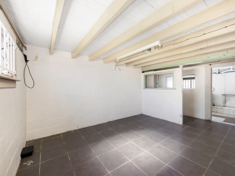 18 Blackwood Street, East Ipswich QLD 4305