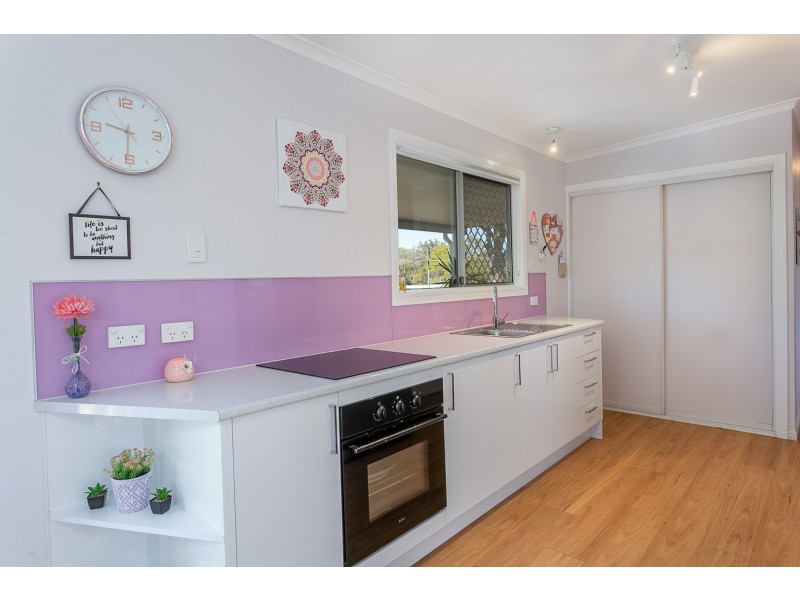 16 Brigalow Street, Lowood QLD 4311