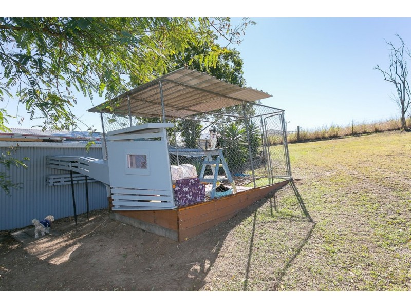 16 Brigalow Street, Lowood QLD 4311