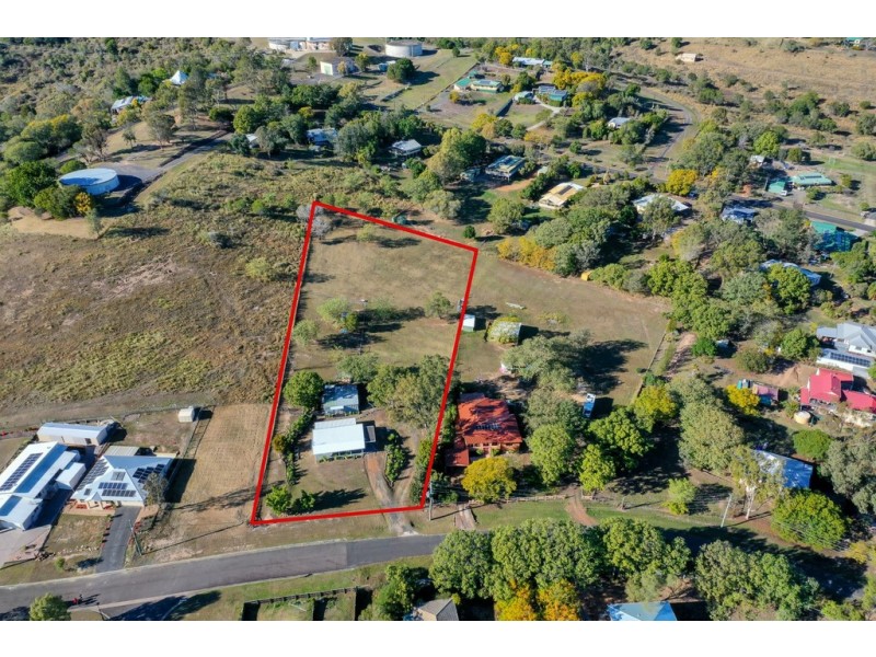 16 Brigalow Street, Lowood QLD 4311