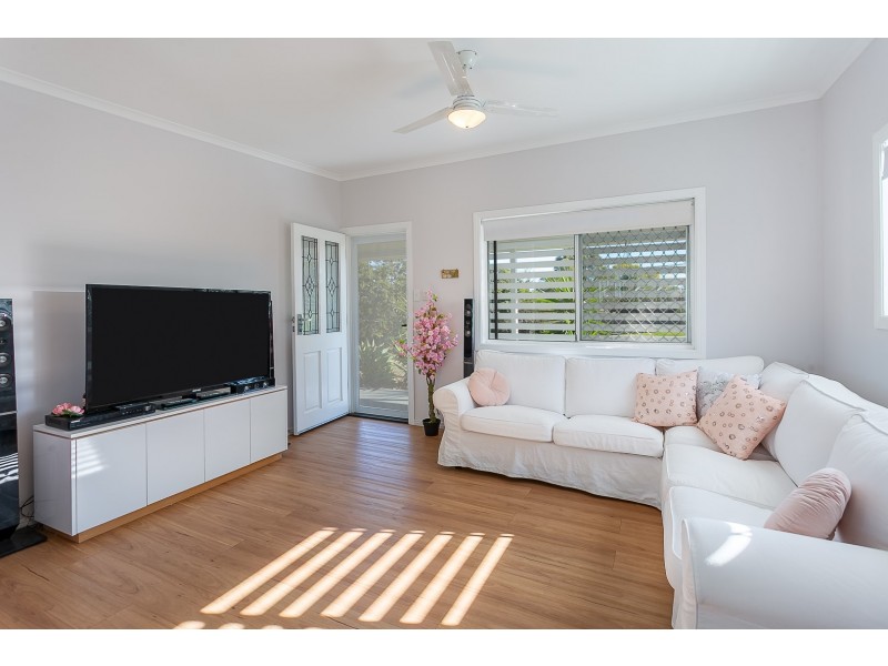 16 Brigalow Street, Lowood QLD 4311