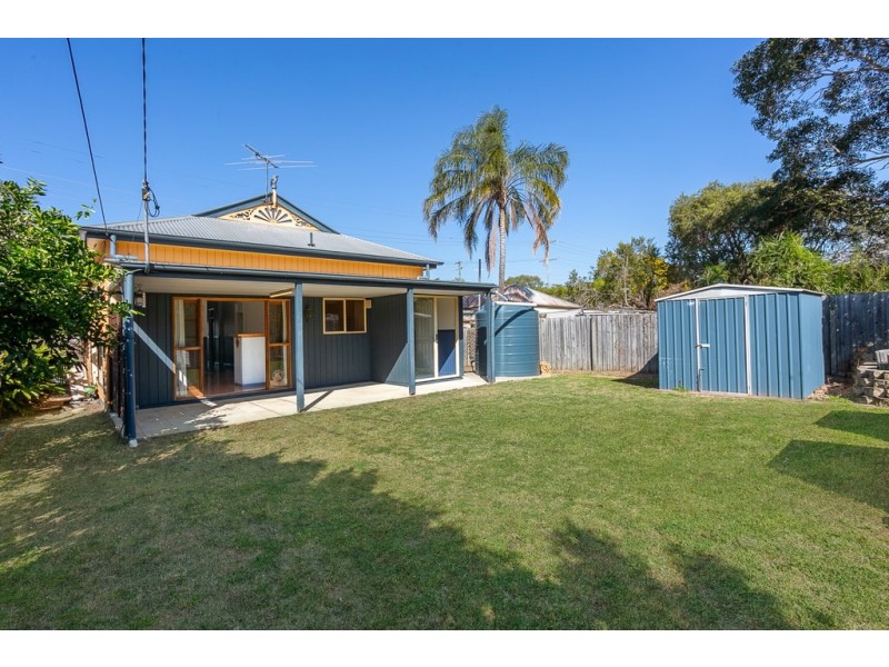 4 W M Hughes Street, North Ipswich QLD 4305