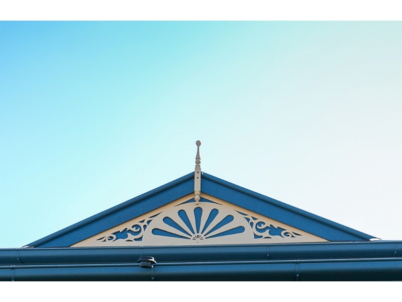 4 W M Hughes Street, North Ipswich QLD 4305