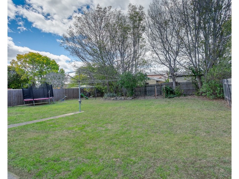 18 Bright Street, Newtown QLD 4305