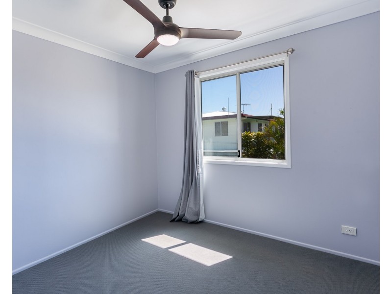 1 Madden Street, Silkstone QLD 4304