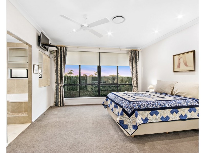 9 Kingston Drive, Flinders View QLD 4305