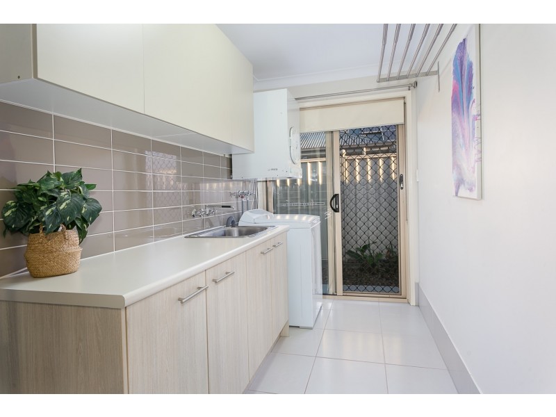 3 Dalray Drive, Raceview QLD 4305
