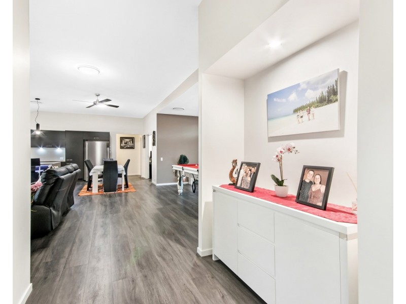 29 Sandhurst Place, Brassall QLD 4305