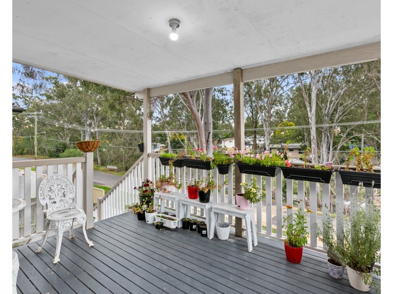 35 John Street, Bundamba QLD 4304