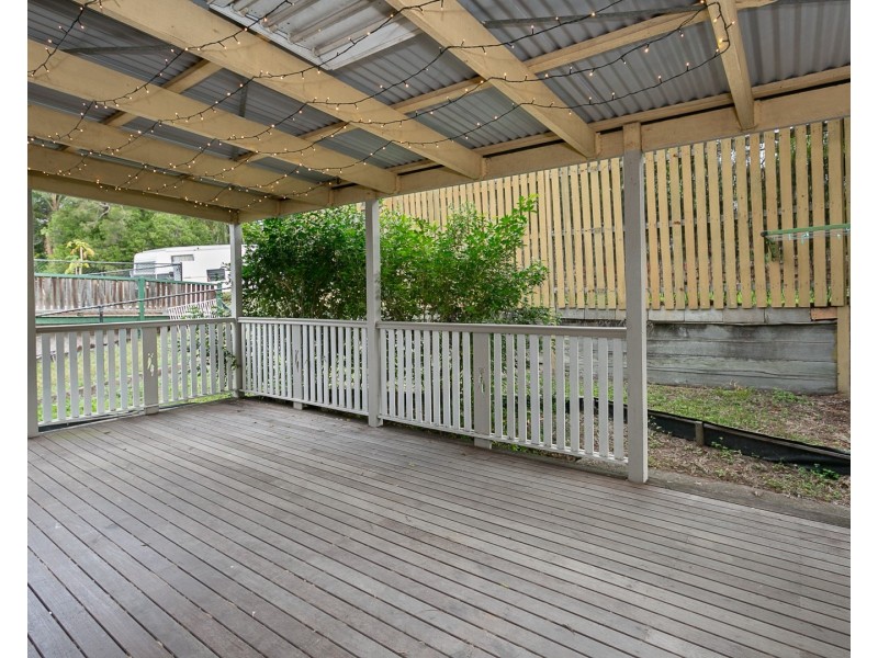 35 John Street, Bundamba QLD 4304