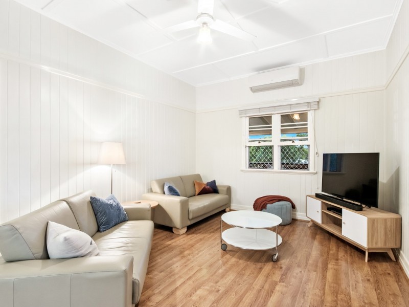 2A Blackwood Avenue, North Ipswich QLD 4305