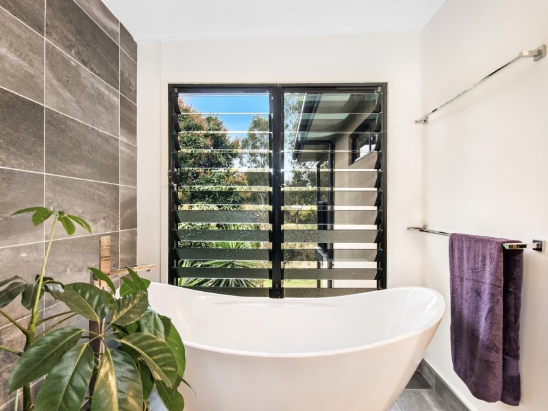 18 Hastie Street, Tivoli QLD 4305