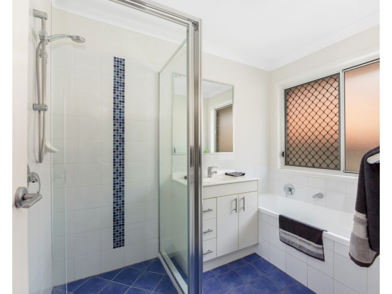 25 Chanel Court, Wulkuraka QLD 4305