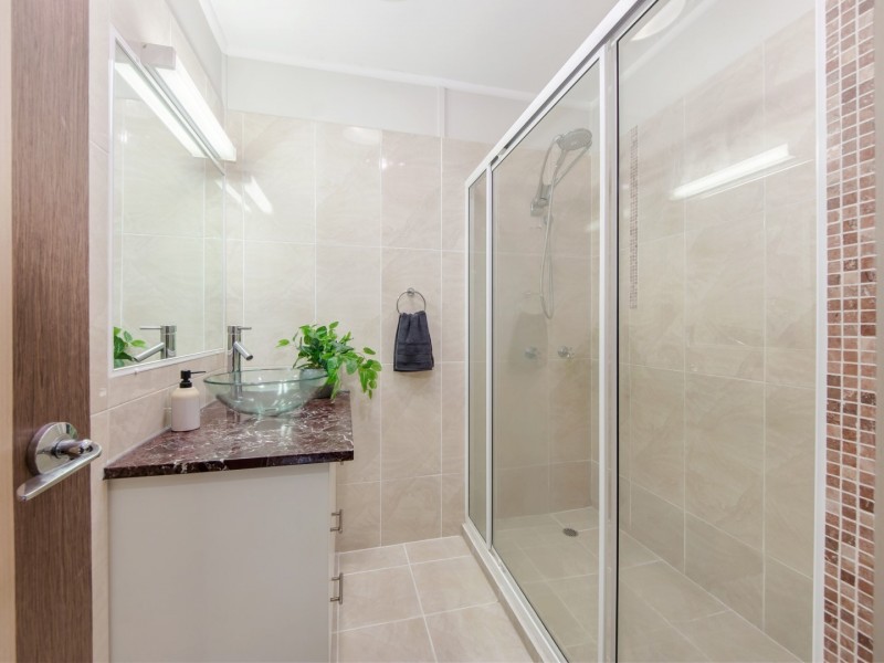 2a Cafferky Street, One Mile QLD 4305