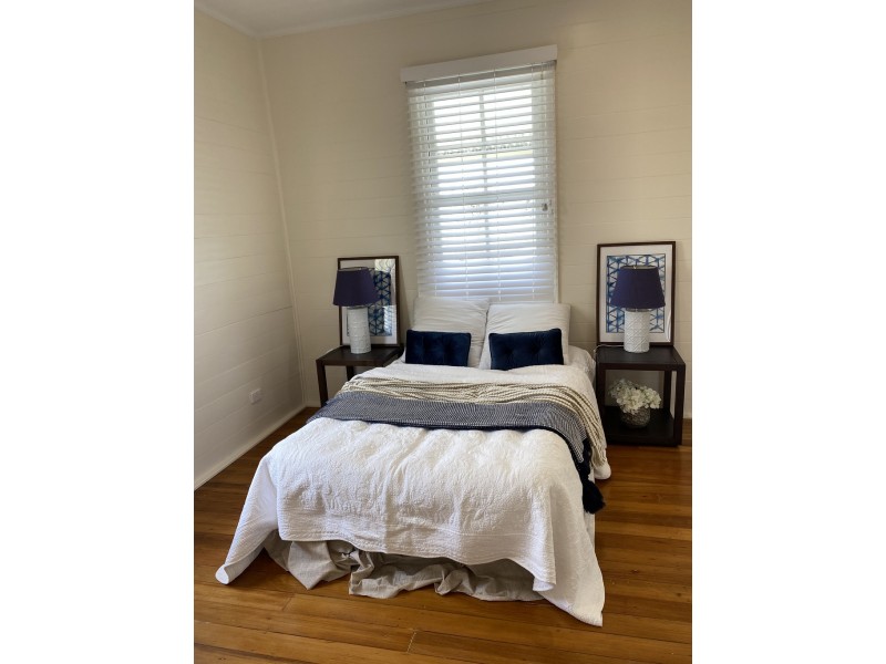 25 Moffatt Street, Ipswich QLD 4305