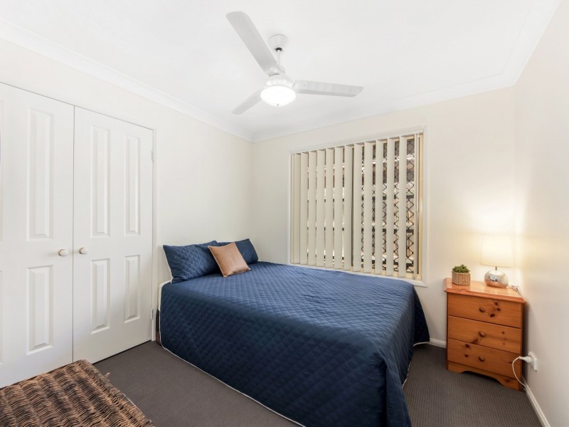 8 Daintree Place, Redbank QLD 4301