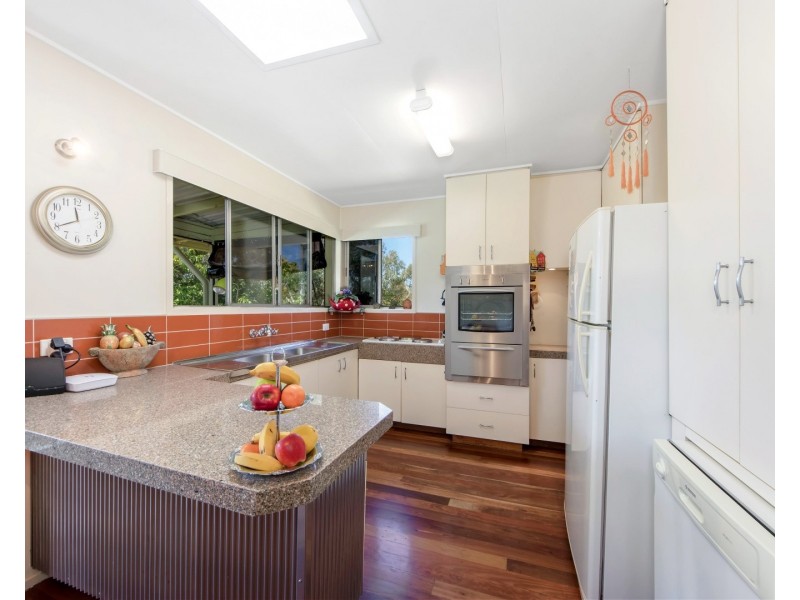 20 Edward Street, One Mile QLD 4305