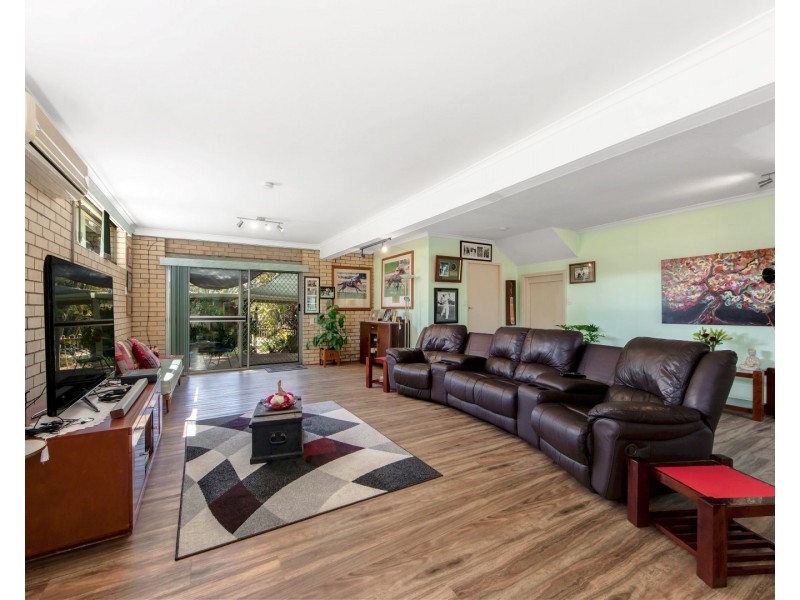 20 Edward Street, One Mile QLD 4305
