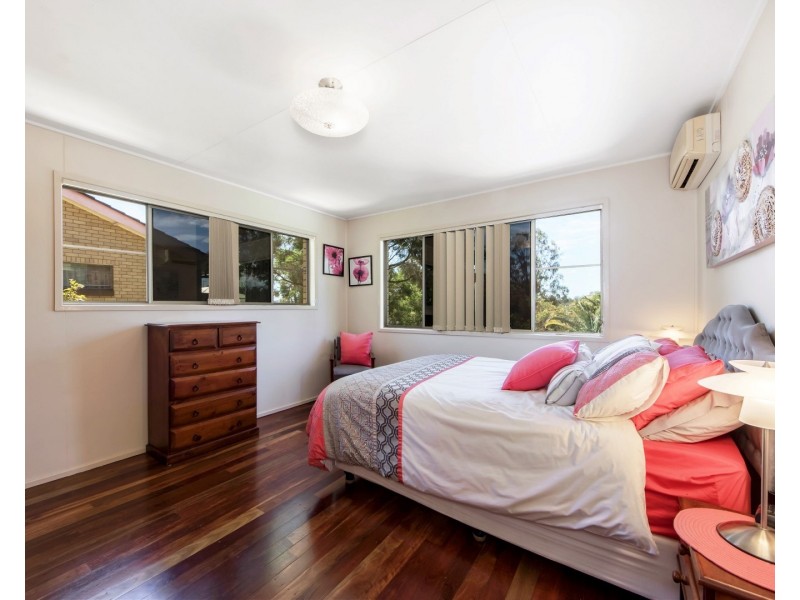 20 Edward Street, One Mile QLD 4305