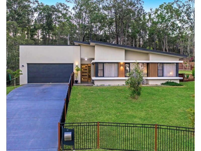 34 Shiloh Court, Pine Mountain QLD 4306