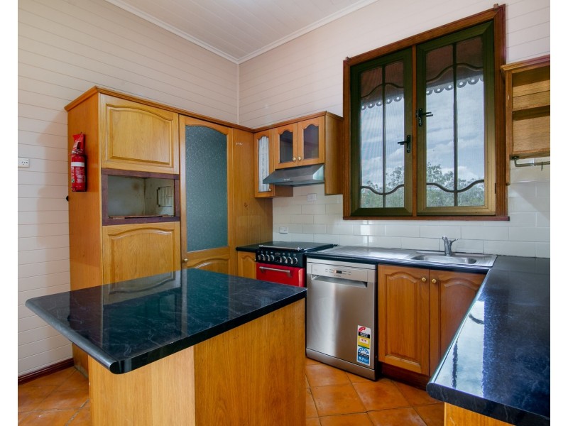 15 Harlin Road, Coalfalls QLD 4305