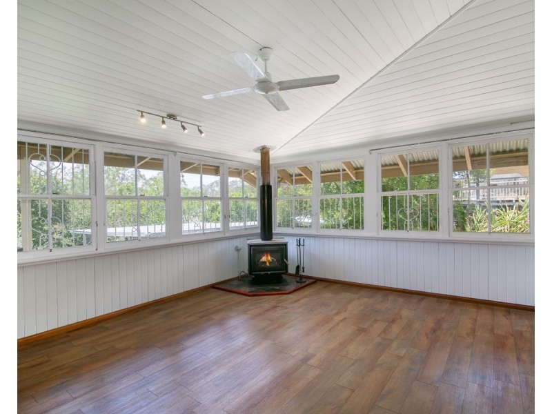 15 Harlin Road, Coalfalls QLD 4305