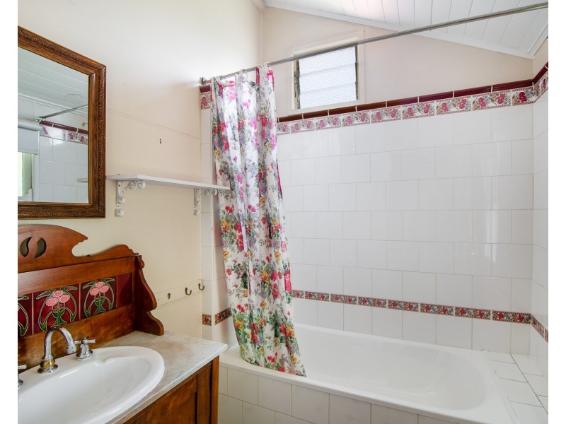 15 Harlin Road, Coalfalls QLD 4305