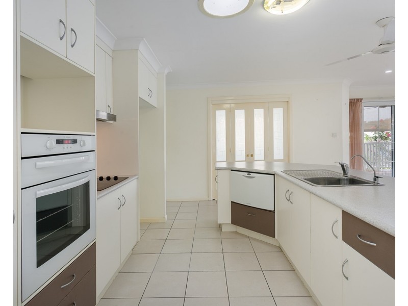 62/45 Sealy Street, Silkstone QLD 4304