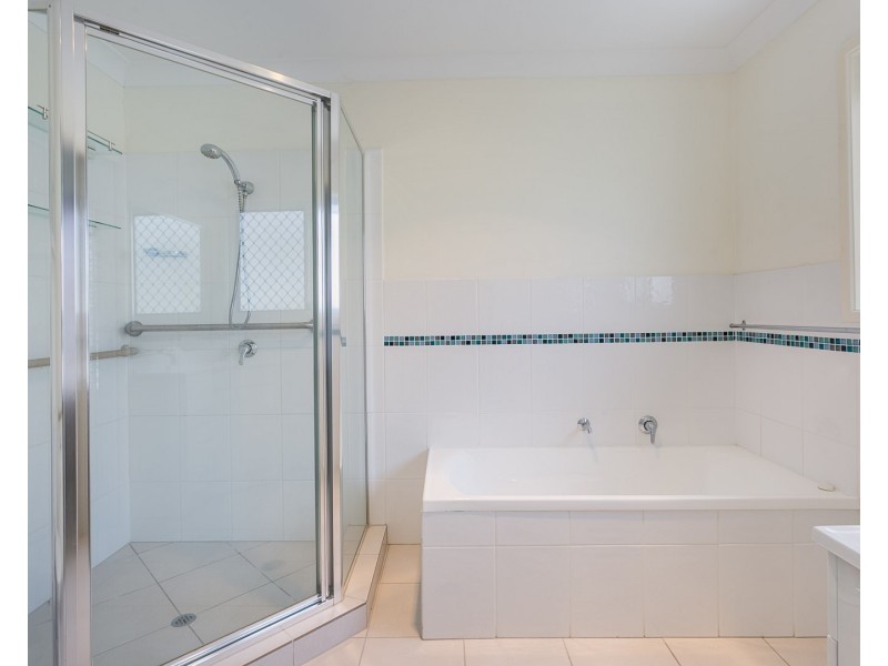 62/45 Sealy Street, Silkstone QLD 4304