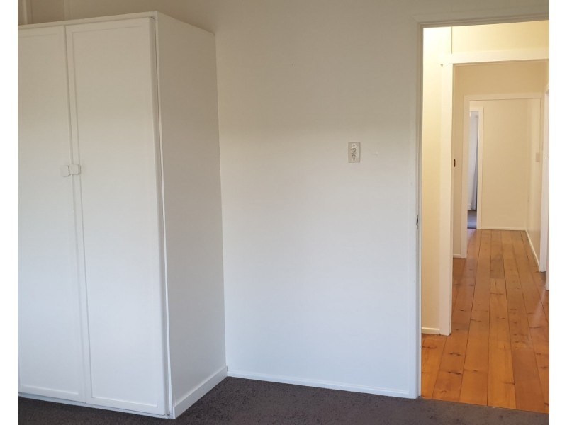 43 Chermside Road, Eastern Heights QLD 4305