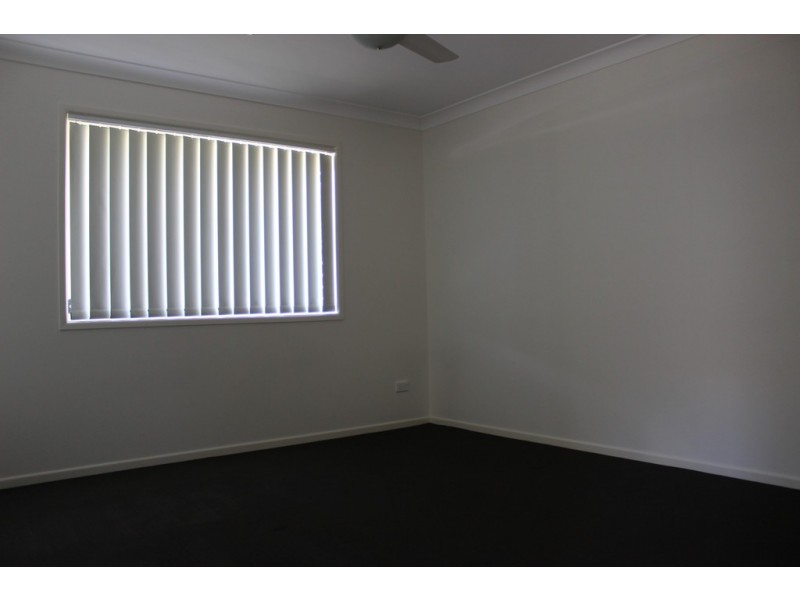 16 Littleford Circuit, Bundamba QLD 4304