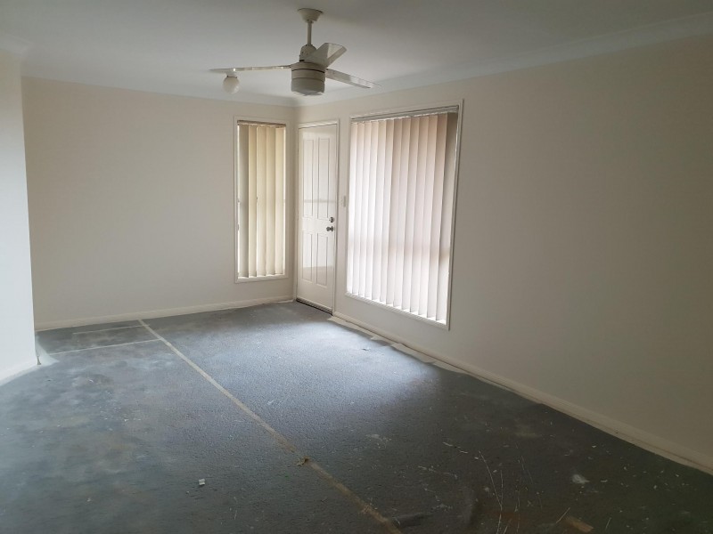 1 Barnes Court, Redbank QLD 4301