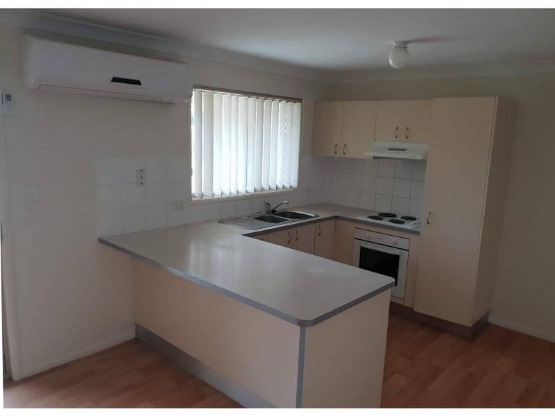 1 Barnes Court, Redbank QLD 4301