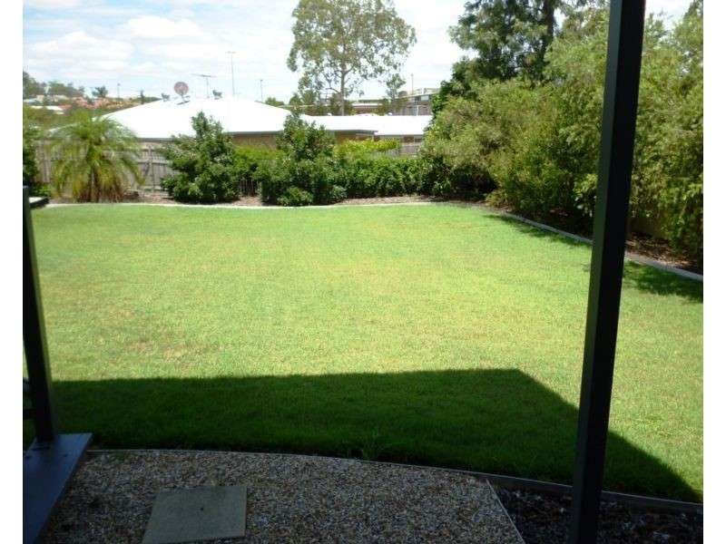 75 Lance Drive, Flinders View QLD 4305