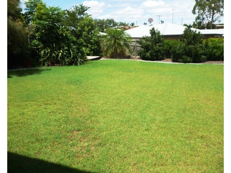 75 Lance Drive, Flinders View QLD 4305