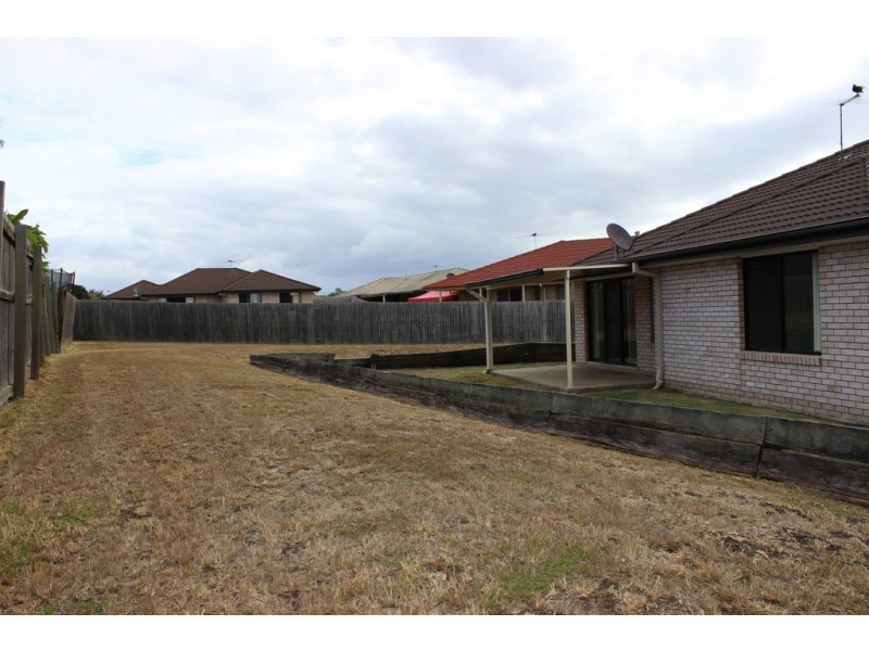 24 Wattle Crescent, Raceview QLD 4305