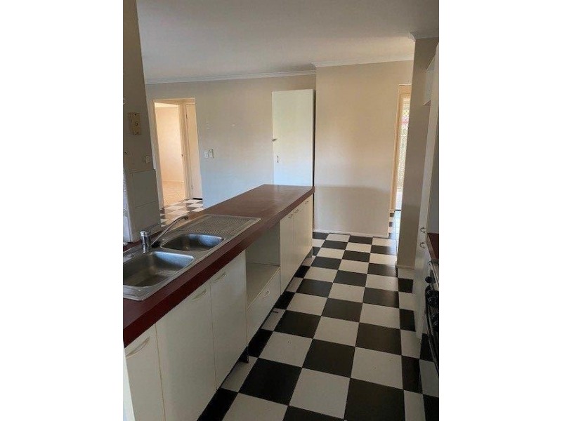 74 Collins Street, Brassall QLD 4305