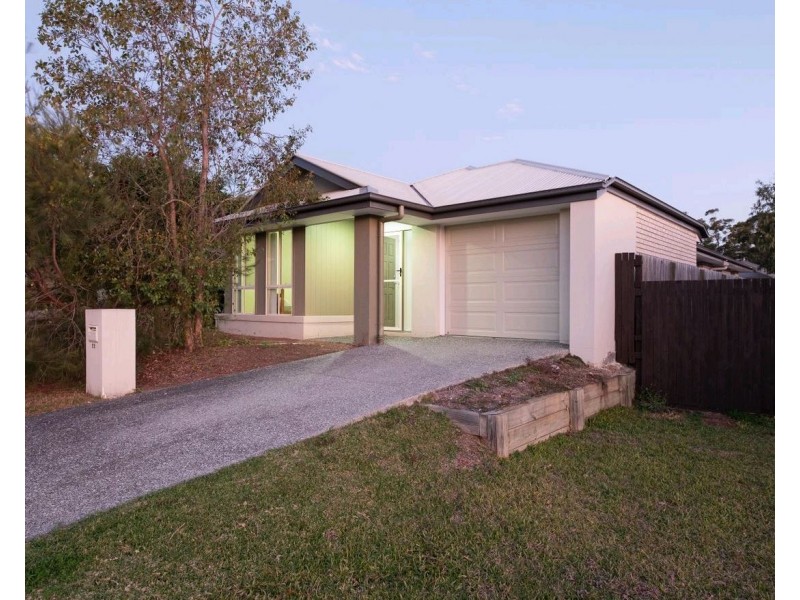 22 Isidore Street, Augustine Heights QLD 4300